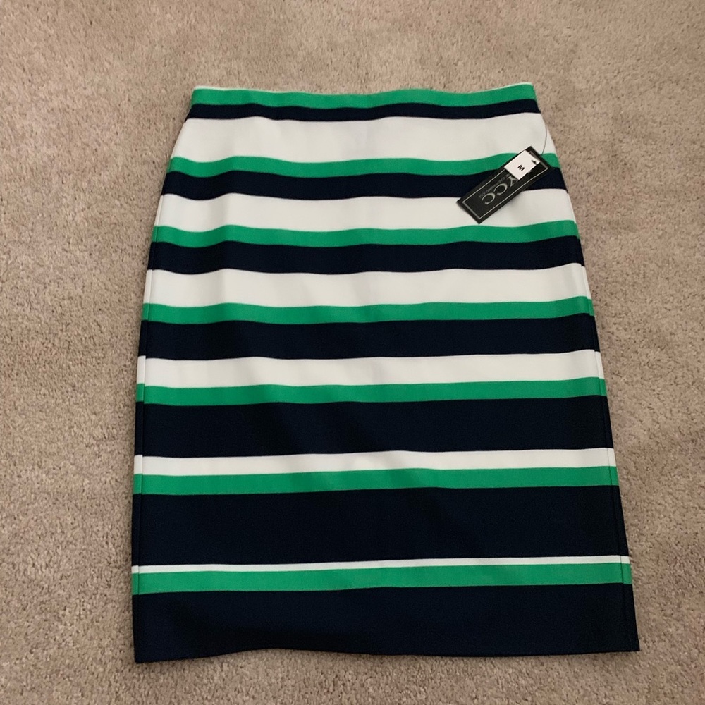 Green white navy blue pencil skirt